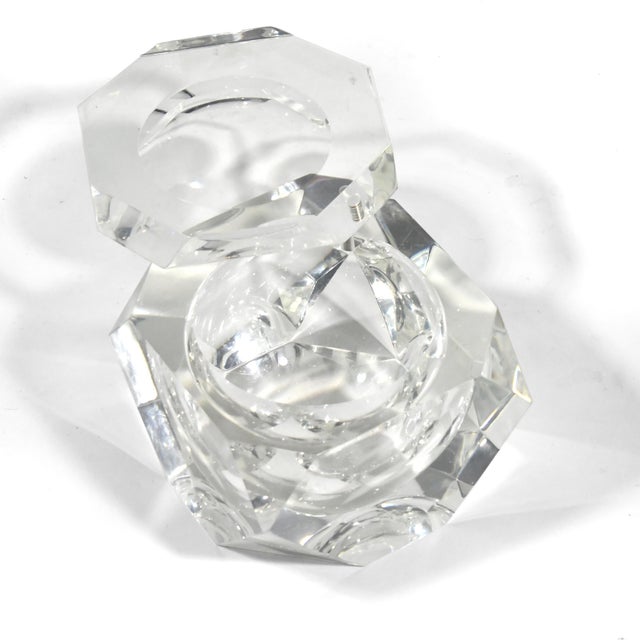 Hollywood Regency Carole Stupell Faceted Lucite Ice Bucket For Sale - Image 3 of 9