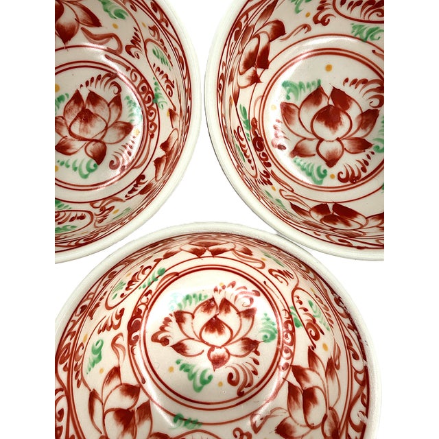 Celadon Set of 6 Bat Trang Vietnamese Ceramic Multipurpose Bowls Hand Painted in Red and Celadon Lotus Floral Motif For Sale - Image 8 of 11