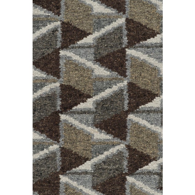 Mid-Century Modern Rug & Kilim’s Scandinavian Style Rug in Brown With Chevron Geometric Patterns For Sale - Image 3 of 8
