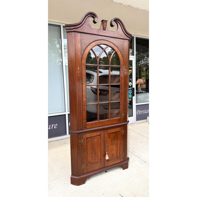 American 18th Century Inlaid Mahogany Corner Cabinet For Sale - Image 3 of 15