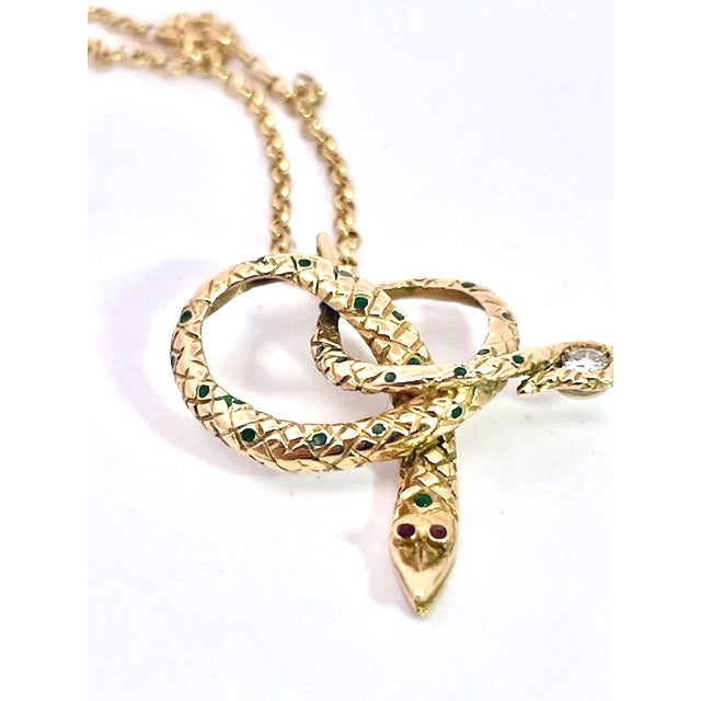 1960s Snake Pendant on 18k Gold Chain For Sale In Los Angeles - Image 6 of 9