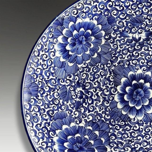 Meiji Japanese Arita Blue and White Porcelain Charger, 1870 For Sale - Image 3 of 7