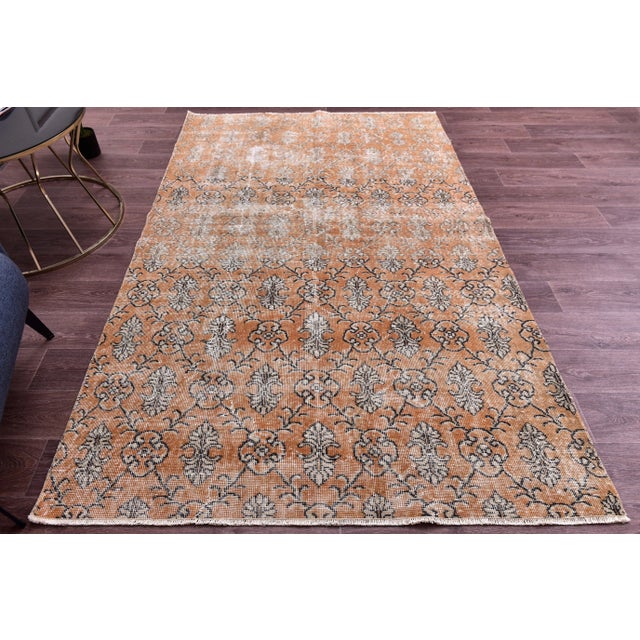 Vintage Turkish Rug in Wool, 1960s For Sale - Image 3 of 12