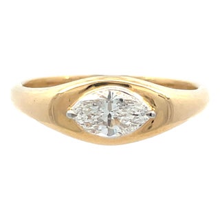 18k Yellow Gold 0.64 Carat Weight Marquise East to West Diamond Ring, Size 6.75 For Sale