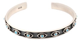 Example of Ming Bracelets