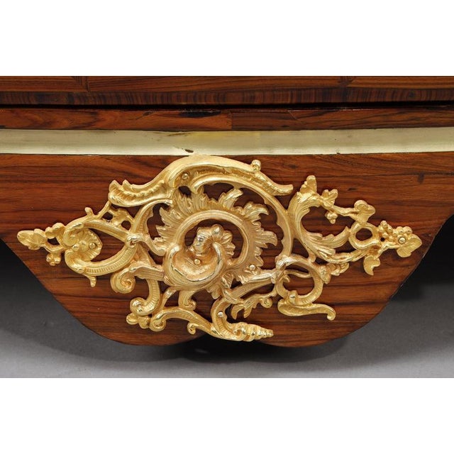 Regency Chest of Drawers attributed to Pierre Moulin, 1720 For Sale - Image 10 of 18