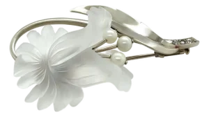 14ct White Gold Austrian Rock Crystal Cultured Pearl and Diamond Floral Brooch 11.93g
