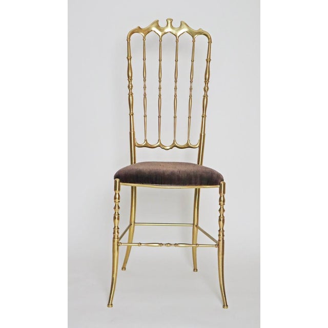 Mid-Century Modern Set of Brass & Velvet Corduroy Chiavari Chairs, 1950s For Sale - Image 3 of 15