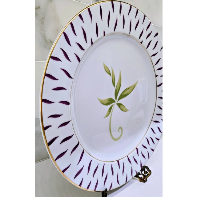 Bernardaud Vintage Bernardaud Frivole Limoges Porcelain 11.75" Charger Plates - Set of 8 For Sale - Image 4 of 10