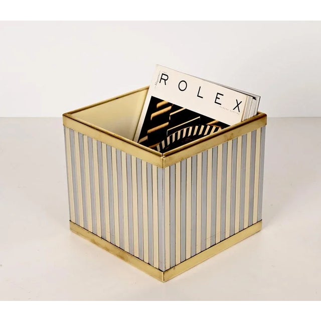 Mid-Century Italian Cubic Brass and Chromed Metal Newspaper Rack, 1970s For Sale - Image 15 of 18