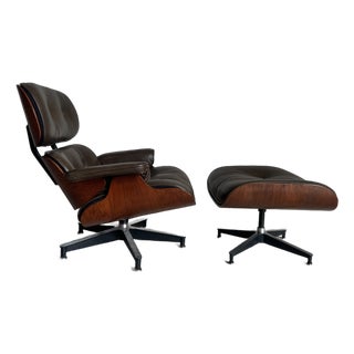 Herman Miller First Year 1956 Eames Lounge Chair and Ottoman, Newly Upholstered For Sale