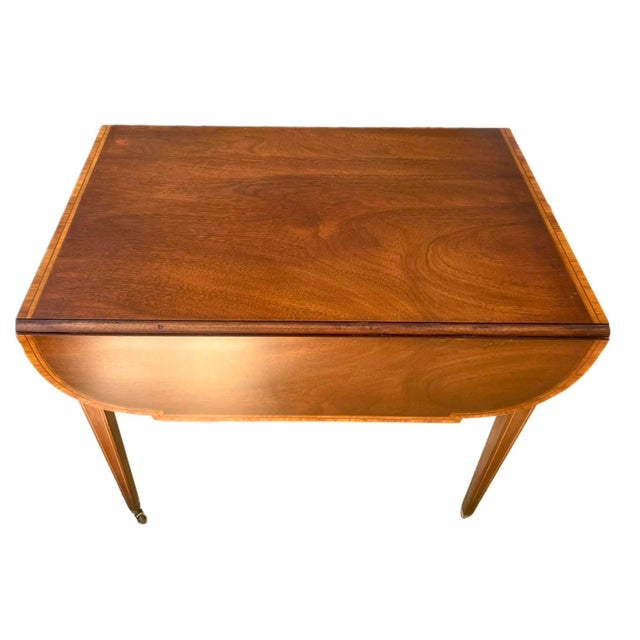 19th Century American Federal Inlaid Drop Leaf Table on Casters For Sale - Image 5 of 11