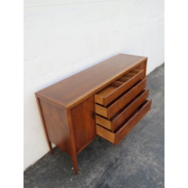 Century Mid Century Modern Long Credenza Sideboard Media Console 6299 For Sale - Image 10 of 18