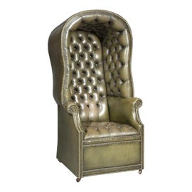 Example of English Traditional Accent Chairs