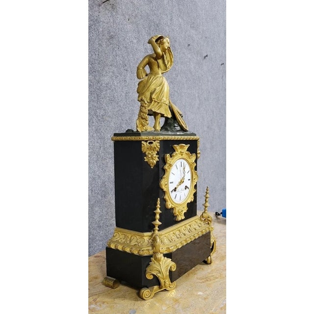 Napoleon III Mantel Clock in Marble and Bronze, 1850 For Sale - Image 3 of 5
