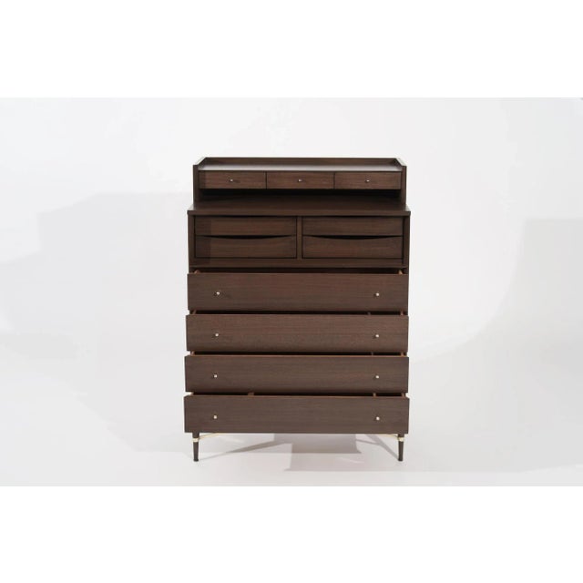 Mid-Century Modern 1950s Attributed to Paul McCobb Gentleman's Chest of Drawers in Mahogany For Sale - Image 3 of 12