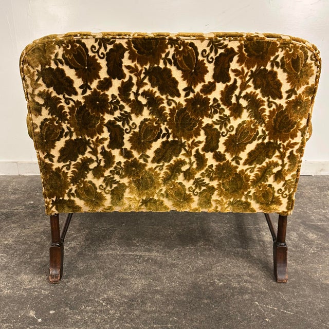 Antique Cut Velvet Queen Anne-Style Floral Settee For Sale In Cleveland - Image 6 of 12