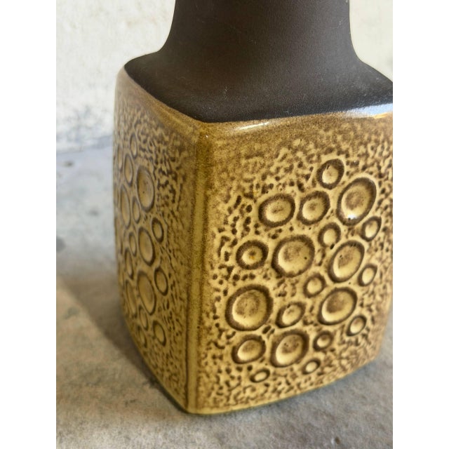 Mid 20th Century Mid 20th Century Mid-Century Modern Brown Ceramic Table Lamp For Sale - Image 5 of 11
