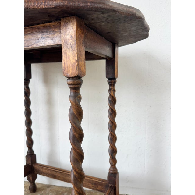 Antique English Barley-Twist Side Table With Scalloped Top, C. 1900 For Sale - Image 4 of 9