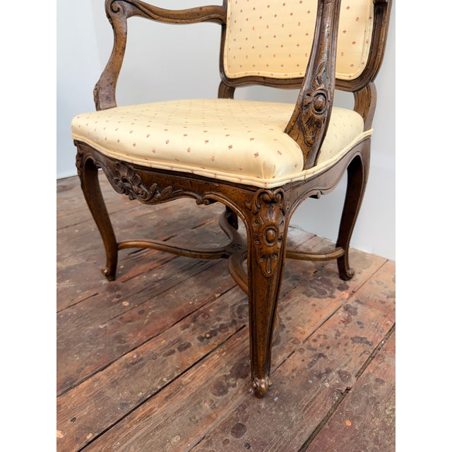 Carved French Provincial Style Dining Chairs for John Widdicomb, Set of Six For Sale - Image 9 of 17