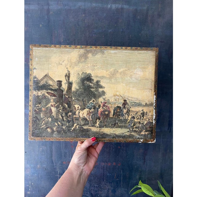 We absolutely love the size of this Italian box, it would be perfect to placed upon a large ottoman or coffee table to...