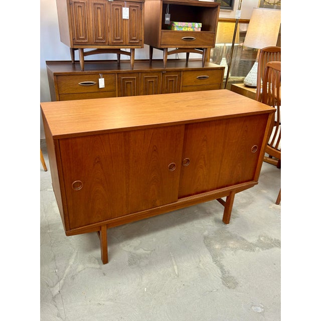 Wood 1970s Danish Modern Small Teak Cabinet Credenza by Dux - Vintage - Mid Century Modern For Sale - Image 7 of 10