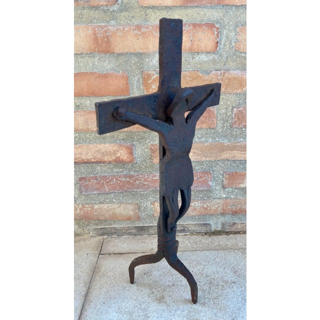 Antique iron cross, the figure of Christ is cast iron. Detailed Condition: Excellent. This vintage piece is in near...