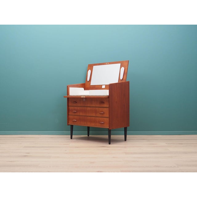 1960s Scandinavian Teak Dressing Table attributed to SW Finland, 1960s For Sale - Image 5 of 18
