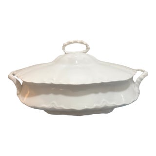 Antique Haviland Limoges "Ranson" White Scalloped Oval Covered Tureen / Serving Dish For Sale