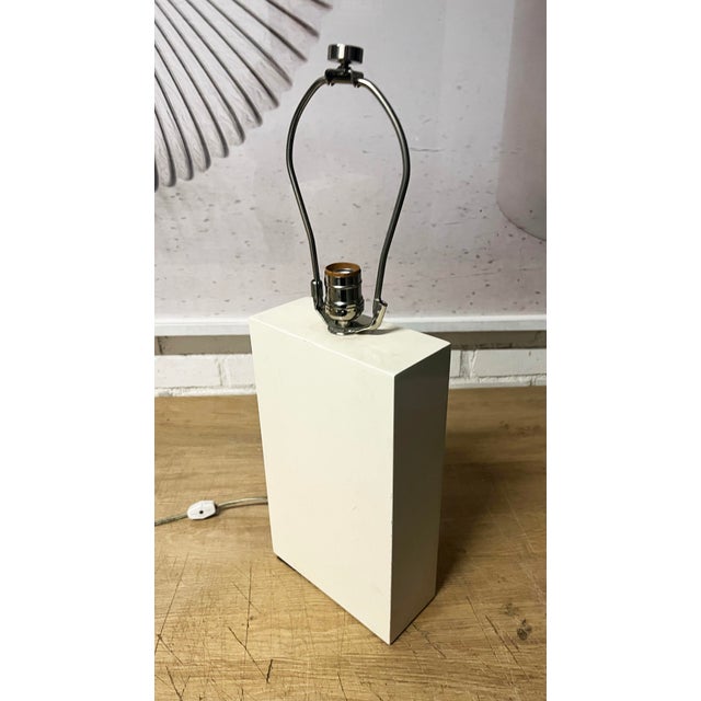 1970s 1970s Art Deco 'Bloc' Plaster Like Table Lamp - Attributed to Jean-Michael Frank For Sale - Image 5 of 8