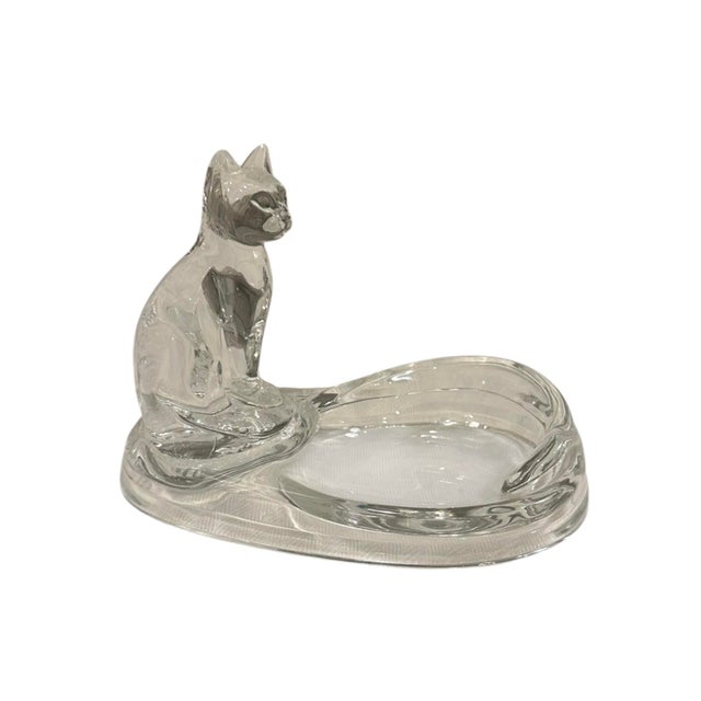 Mid-Century Modern Vintage Mid Century Clear Lucite Cat Valet / Vide Poche / Catchall / Trinket Dish, Circa 1970 For Sale - Image 3 of 7