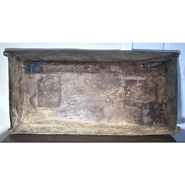 Circa 1870 American Primitive Wooden Dough Bowl For Sale In New Orleans - Image 6 of 6