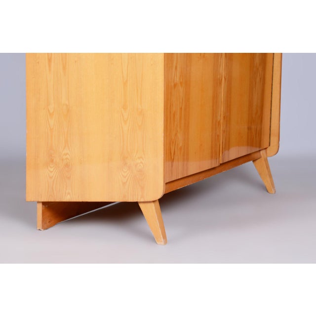 Mid-Century Modern Wardrobe in Ash by Tatra Pravenec, Czech, 1950s For Sale - Image 13 of 17