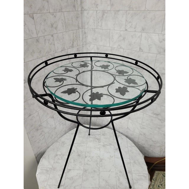 Vintage Atomic Mid Century Modern Black Iron Metal Round Accent Table For Sale - Image 9 of 11