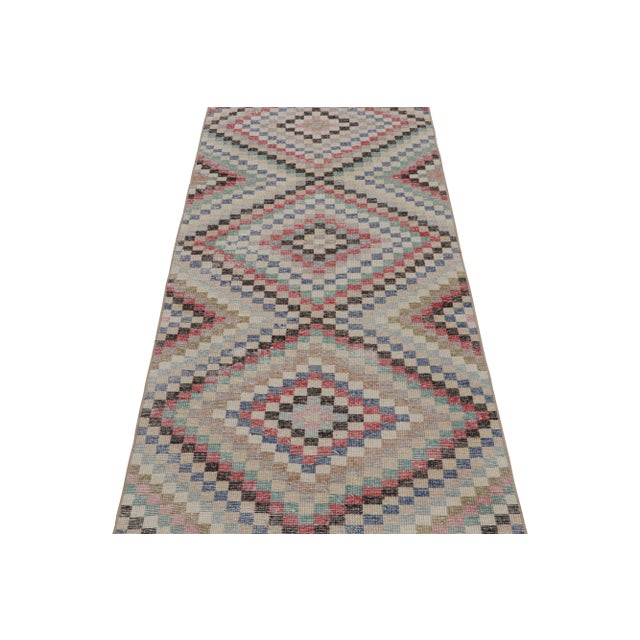 Mid-Century Modern Vintage Zeki Müren Runner Rug, With Geometric Patterns, From Rug & Kilim For Sale - Image 3 of 7