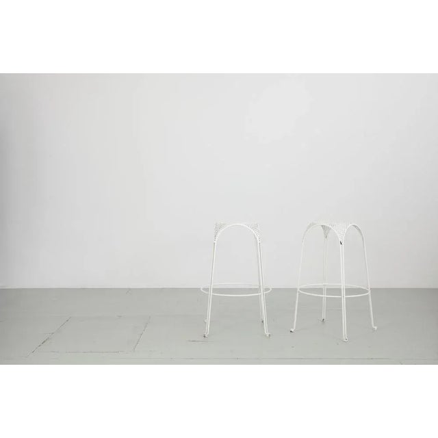 1950s Bar Stools in White Painted Iron by Giuseppe De Vivo, Italy, 1950s, Set of 2 For Sale - Image 5 of 18
