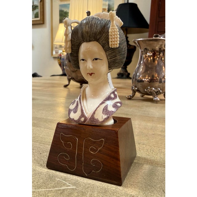 Japanese Japanese Bijin-Geisha Bust on Pedestal, Signed For Sale - Image 3 of 12