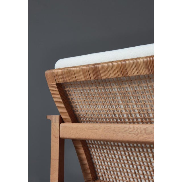 Set of Model 246 Lounge Chair and Ottoman in Oak and Teak attributed to Børge Mogensen for Fredericia, 1957 For Sale - Image 11 of 18