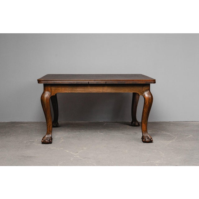Extendable Dining Table in Oak For Sale - Image 5 of 18
