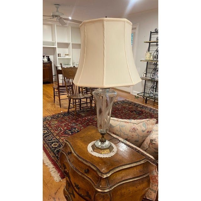 Hollywood Regency Vintage Hollywood Regency Etched Crystal Lamps For Sale - Image 3 of 3