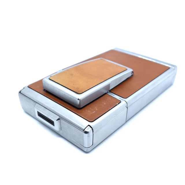 Metal Original Mid-Century Polaroid Sx-70 Land Folding Camera With Tan Leather and Chrome Finish For Sale - Image 7 of 11