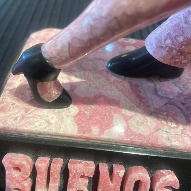 1960s Argentine Rhodocrosite and Black Onyx Carved Stone Sculpture of Dancers For Sale - Image 9 of 9