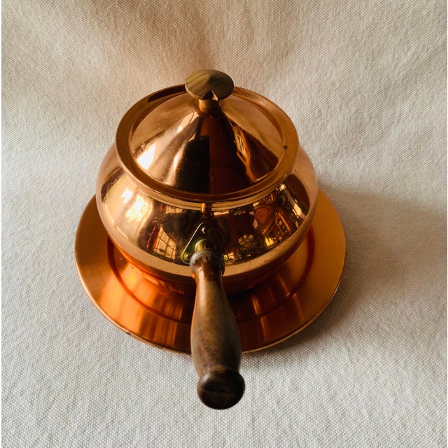 1960s Vintage Copper Pot With Wood Handle, Domed Lid & Copper Trivet — Complete 3-Piece Set For Sale - Image 5 of 18