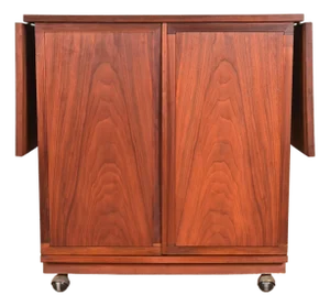 Jack Cartwright for Founders Mid-Century Modern Walnut Rolling Buffet Server or Bar Cart, 1960s