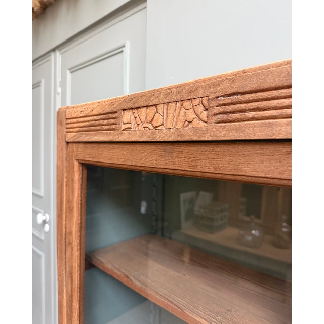 Art Deco Parisian Oak Shop Display Cabinet, 1930s For Sale - Image 12 of 18