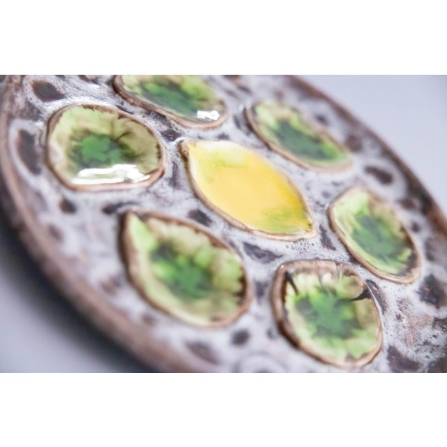 Mid-Century Modern Vintage French Green & Yellow Lemon Majolica Oyster Plate, After Vallauris For Sale - Image 3 of 7