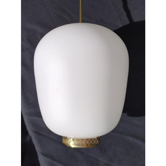 Gino Sarfatti Pendant Light in Glass and Brass by Gino Sarfatti for Arteluce, 1956 For Sale - Image 4 of 11