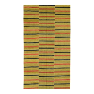 Galerie Shabab Collection Mid-20th Century Turkish Flatweave Kilim Accent Rug For Sale