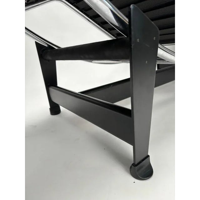 Black Chaise Lounge by Le Corbusier for Cassina, 1970s For Sale - Image 8 of 12