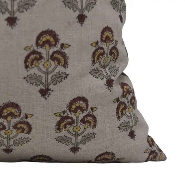 Art Deco Fabdivine Handmade Block Printed Cushion Cover 22x22 Inch Pure Linen- Traffic Light For Sale - Image 3 of 4